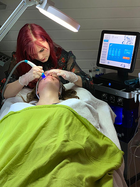 Medical Beauty Behandlung bei Living – Medical Beauty